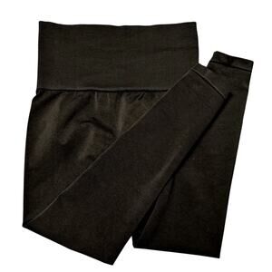 Assets by Spanx High-Waisted Leggings Black Size M - Shaping Tummy Control